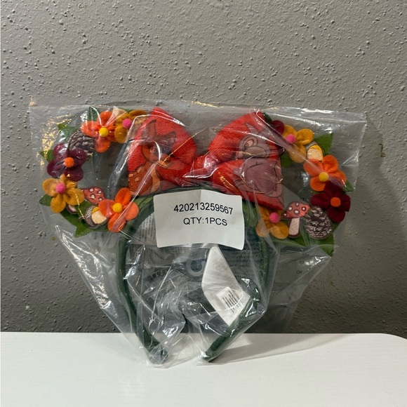 Bambi Comfy and Cozy Minnie Mouse Ears Headband For Adults - Picture 8 of 8